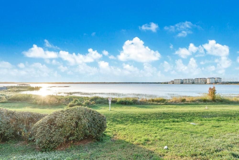 For Rent: $1,900 (3 beds, 2 baths, 1193 Square Feet)