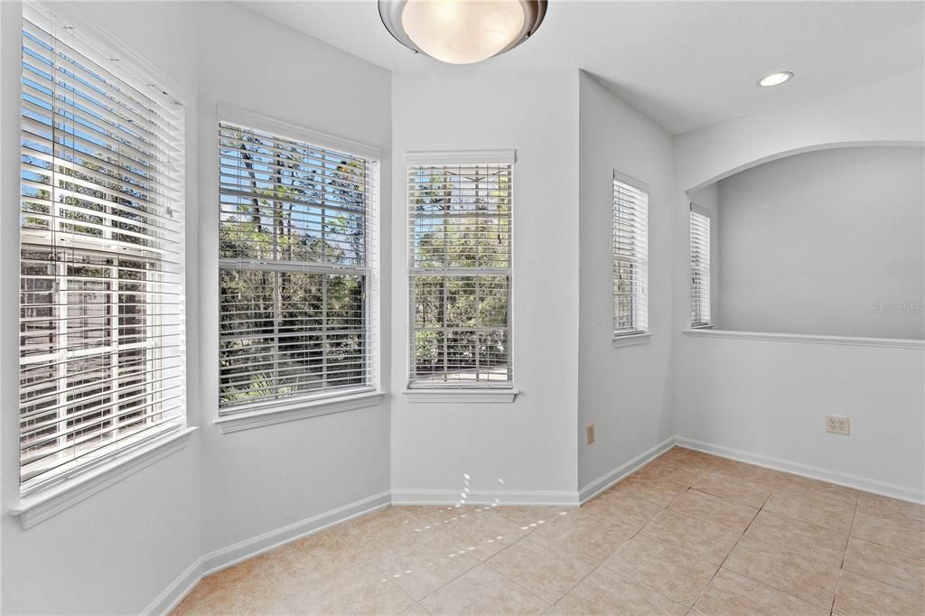 For Sale: $299,000 (3 beds, 2 baths, 1680 Square Feet)