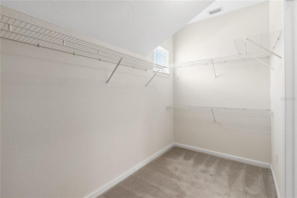 For Sale: $299,000 (3 beds, 2 baths, 1680 Square Feet)