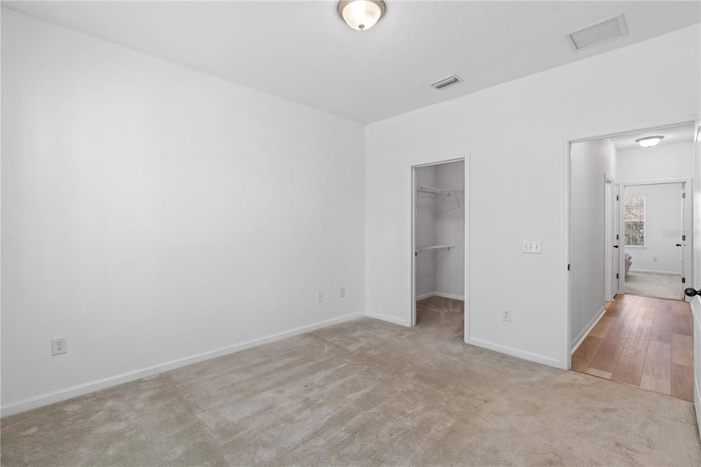 For Sale: $299,000 (3 beds, 2 baths, 1680 Square Feet)