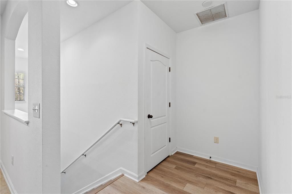 For Sale: $299,000 (3 beds, 2 baths, 1680 Square Feet)