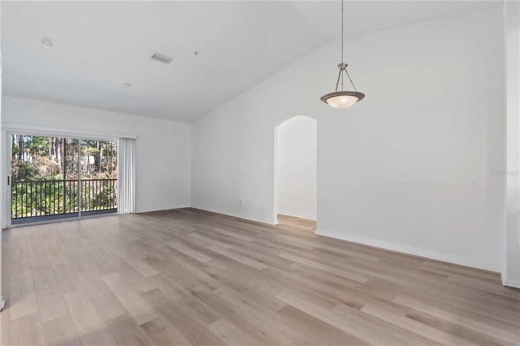 For Sale: $299,000 (3 beds, 2 baths, 1680 Square Feet)