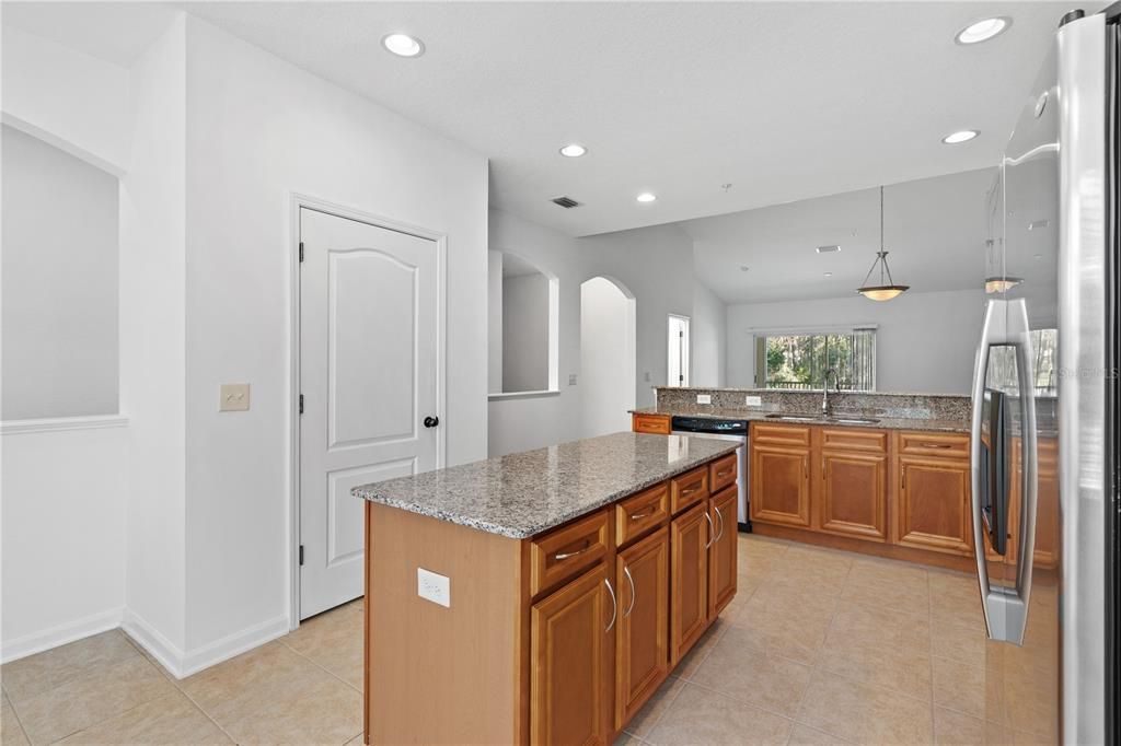 For Sale: $299,000 (3 beds, 2 baths, 1680 Square Feet)