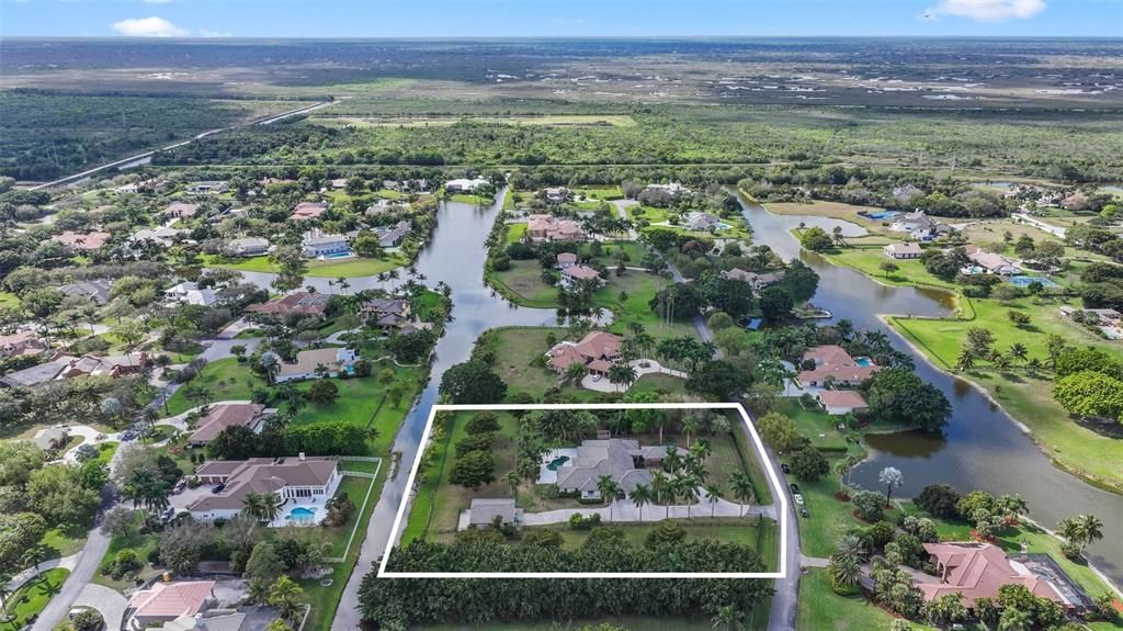 For Rent: $15,000 (7 beds, 7 baths, 6080 Square Feet)