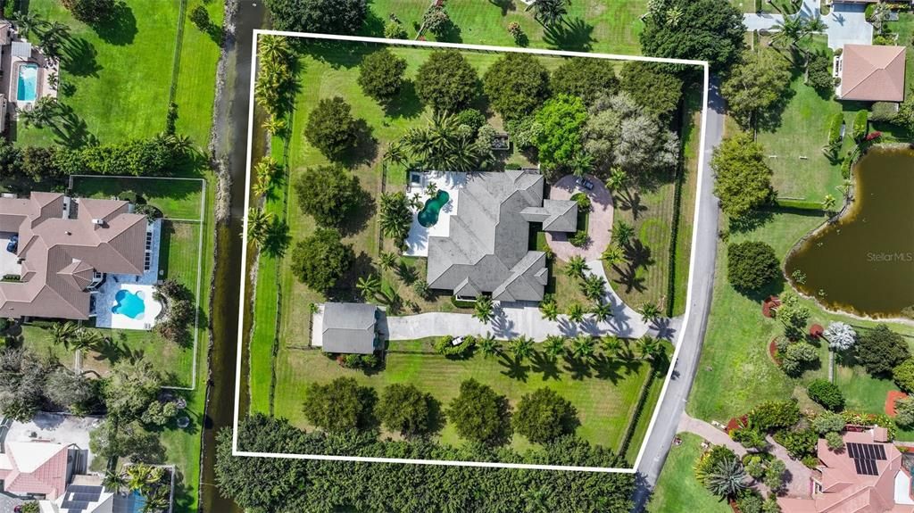 For Rent: $15,000 (7 beds, 7 baths, 6080 Square Feet)