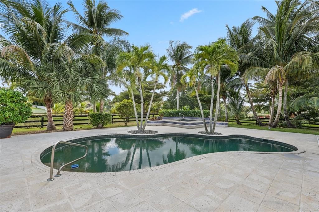 For Rent: $15,000 (7 beds, 7 baths, 6080 Square Feet)