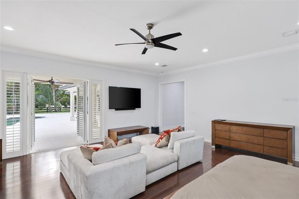 For Rent: $15,000 (7 beds, 7 baths, 6080 Square Feet)