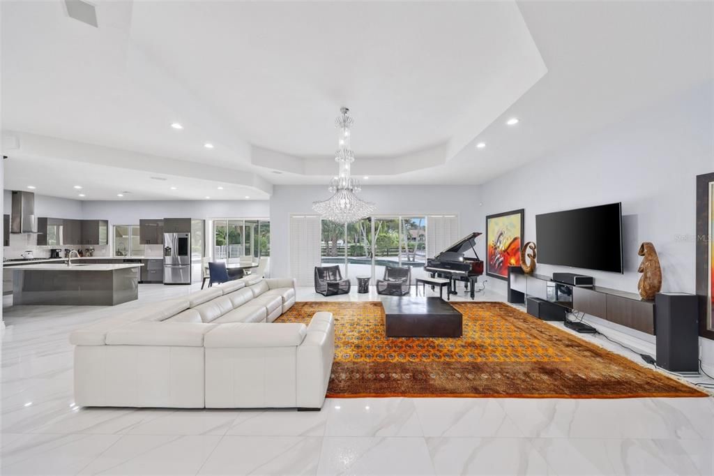 For Rent: $15,000 (7 beds, 7 baths, 6080 Square Feet)