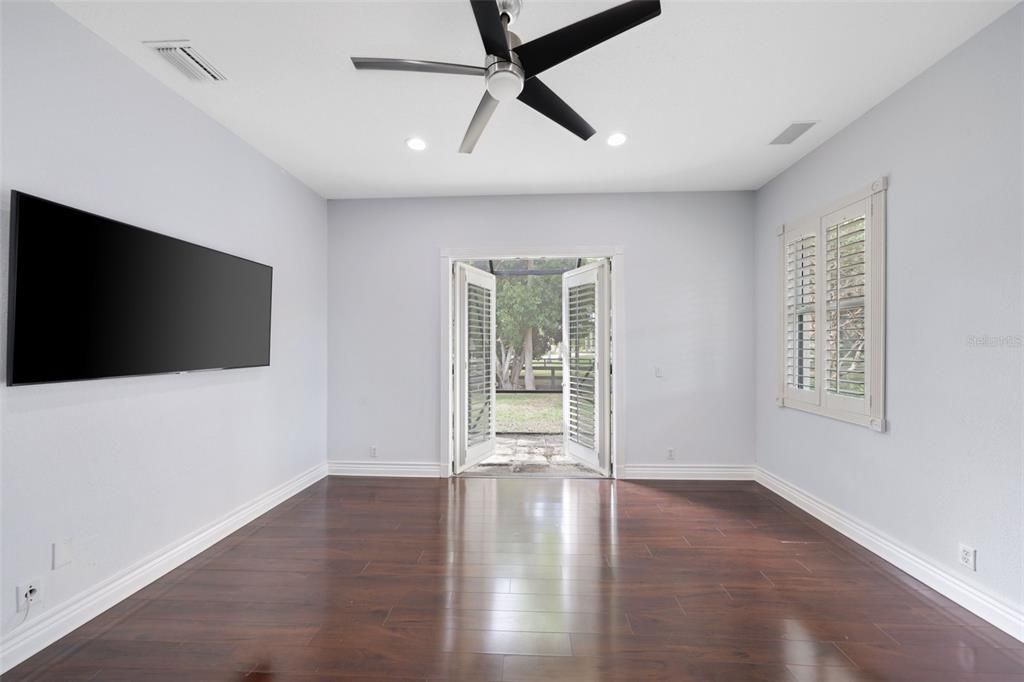 For Rent: $15,000 (7 beds, 7 baths, 6080 Square Feet)