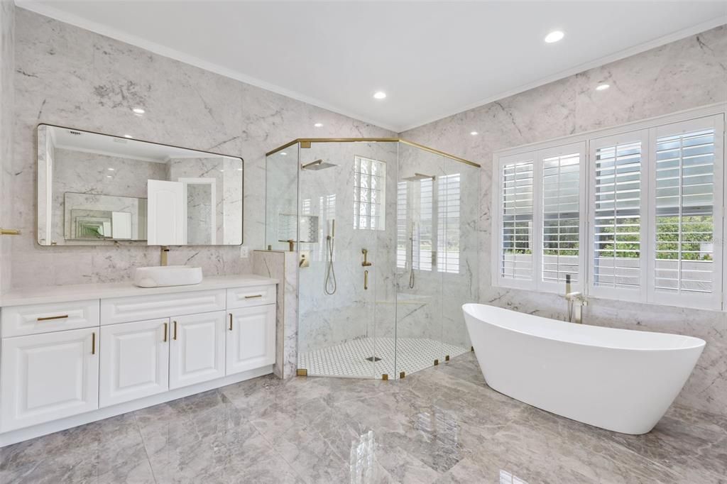 For Rent: $15,000 (7 beds, 7 baths, 6080 Square Feet)