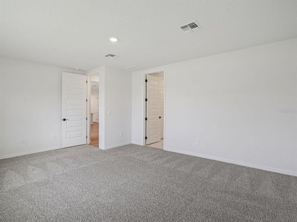 En Venta: $580,700 (5 camas, 4 baños, 3051 Pies cuadrados)