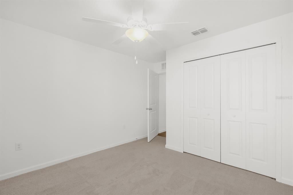 出租: $2,150 (4 贝兹, 2 浴室, 1600 平方英尺)