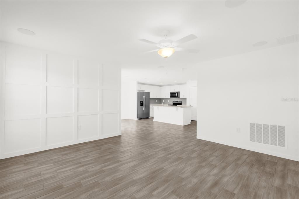 出租: $2,150 (4 贝兹, 2 浴室, 1600 平方英尺)