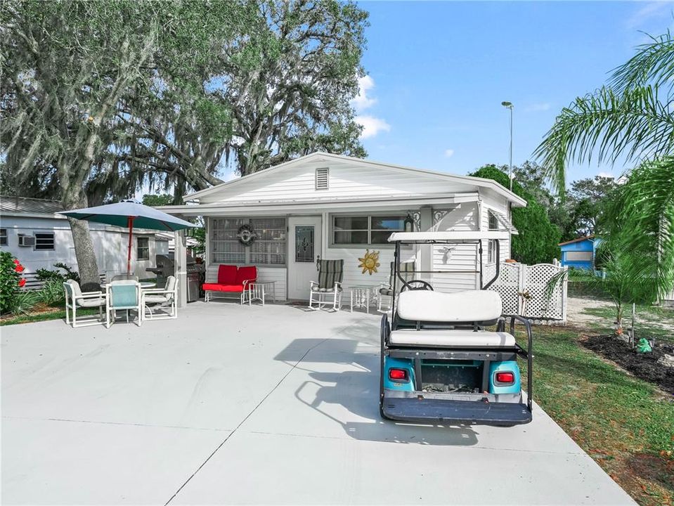 For Sale: $120,000 (2 beds, 2 baths, 878 Square Feet)