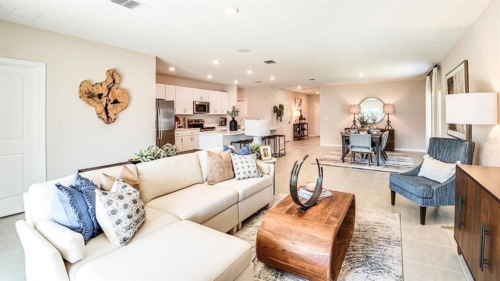 For Rent: $2,895 (4 beds, 3 baths, 2106 Square Feet)