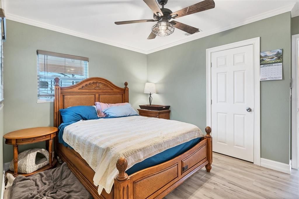 待售: $610,000 (4 贝兹, 3 浴室, 1648 平方英尺)