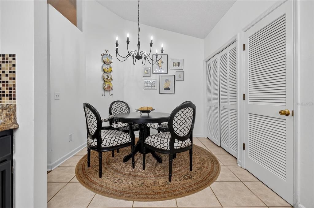 En Venta: $435,000 (3 camas, 2 baños, 1545 Pies cuadrados)