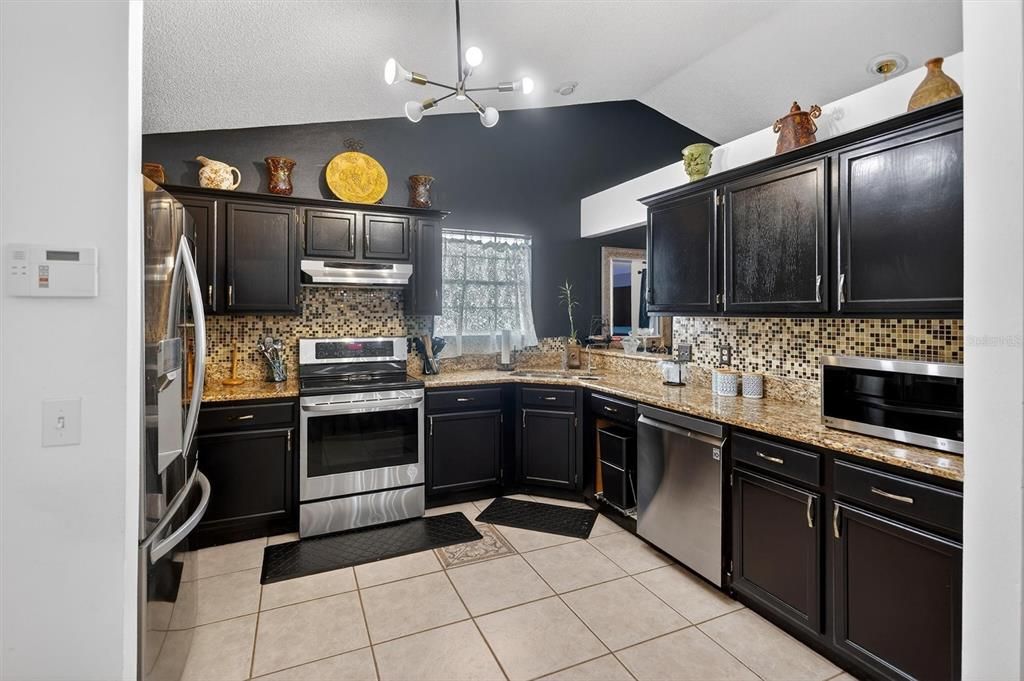 En Venta: $435,000 (3 camas, 2 baños, 1545 Pies cuadrados)