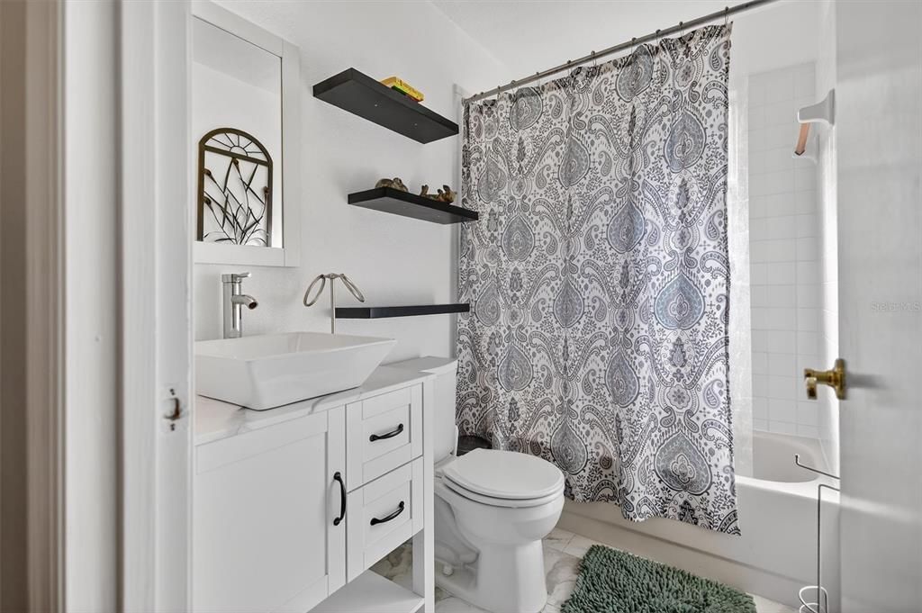 En Venta: $435,000 (3 camas, 2 baños, 1545 Pies cuadrados)