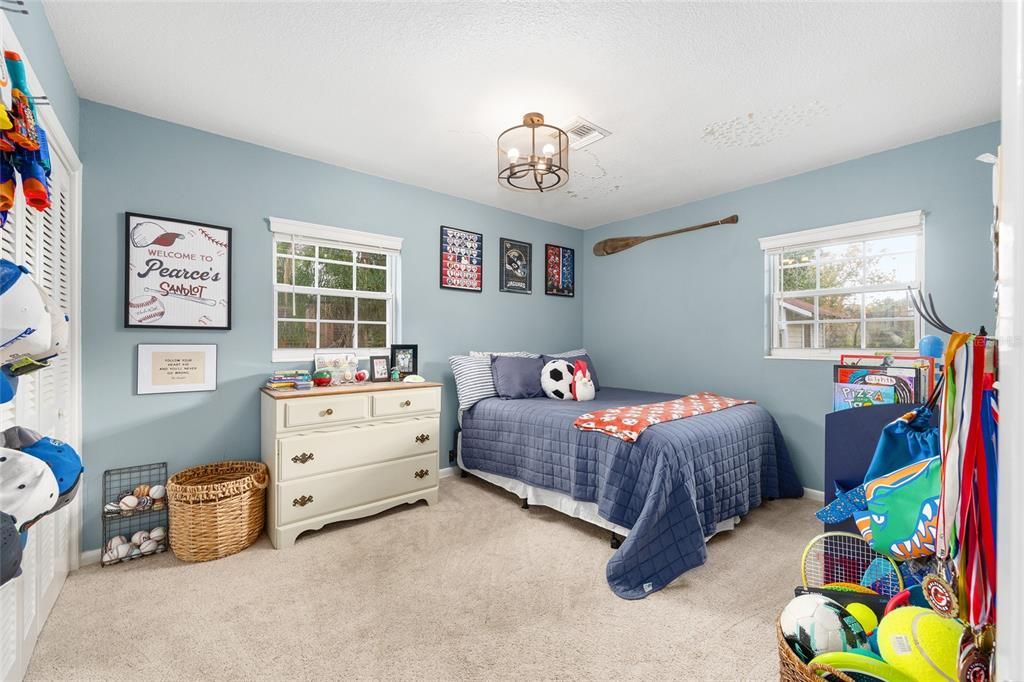 For Sale: $459,000 (3 beds, 3 baths, 1748 Square Feet)