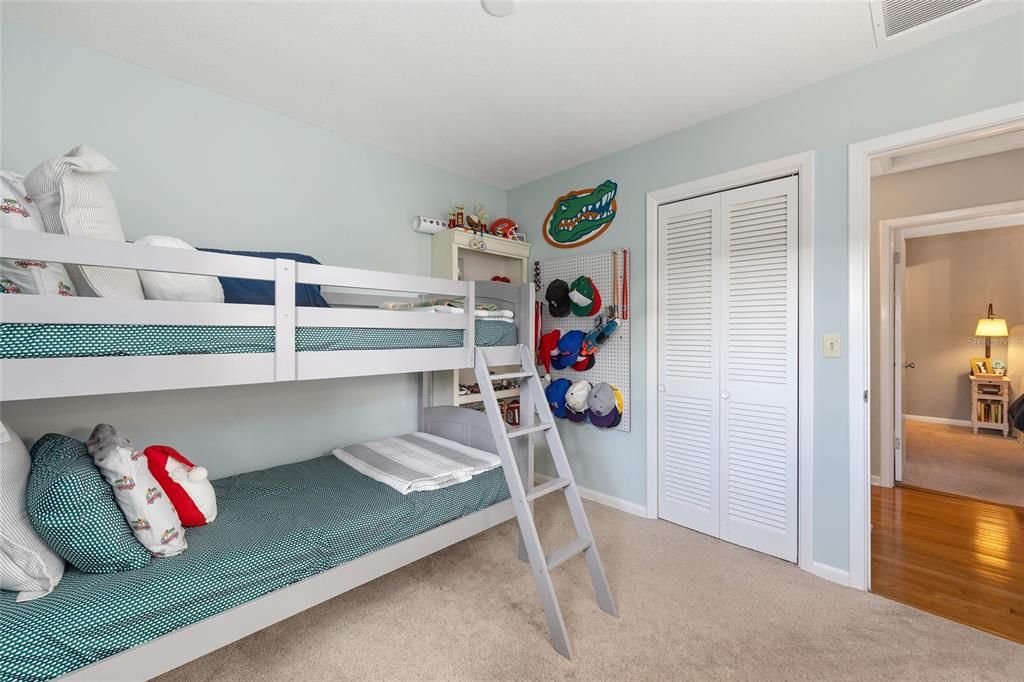 For Sale: $459,000 (3 beds, 3 baths, 1748 Square Feet)