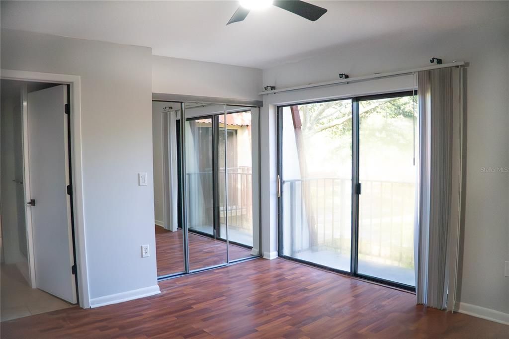For Sale: $264,900 (2 beds, 2 baths, 1344 Square Feet)