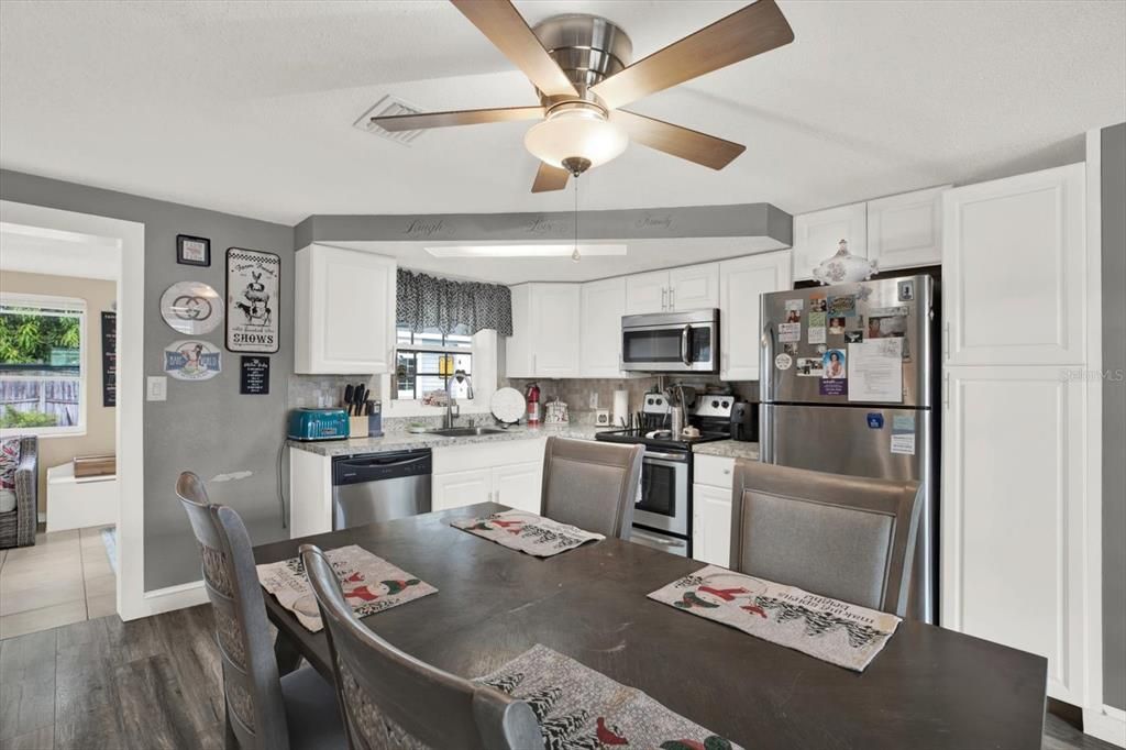 En Venta: $239,000 (2 camas, 1 baños, 1004 Pies cuadrados)