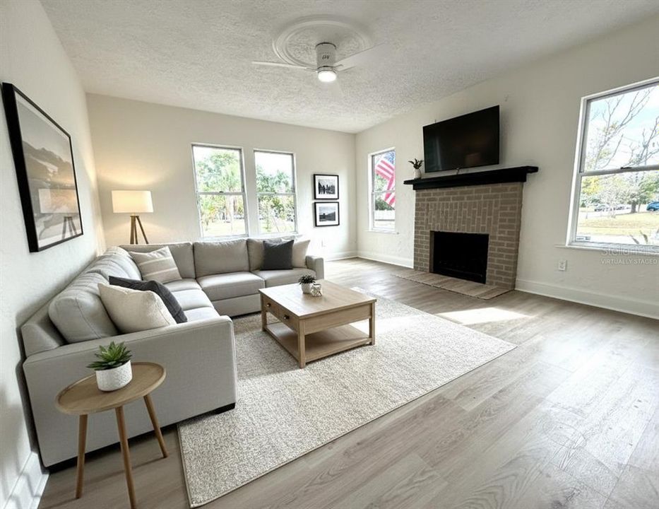 For Sale: $635,000 (3 beds, 2 baths, 1168 Square Feet)