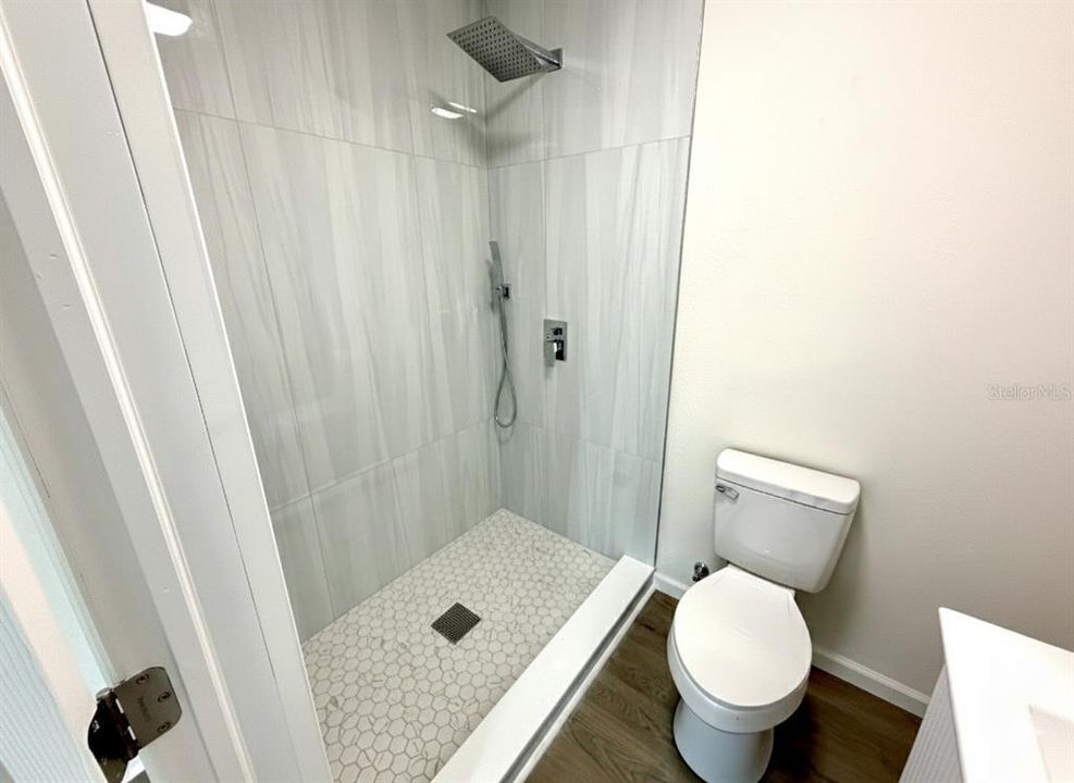 For Sale: $635,000 (3 beds, 2 baths, 1168 Square Feet)