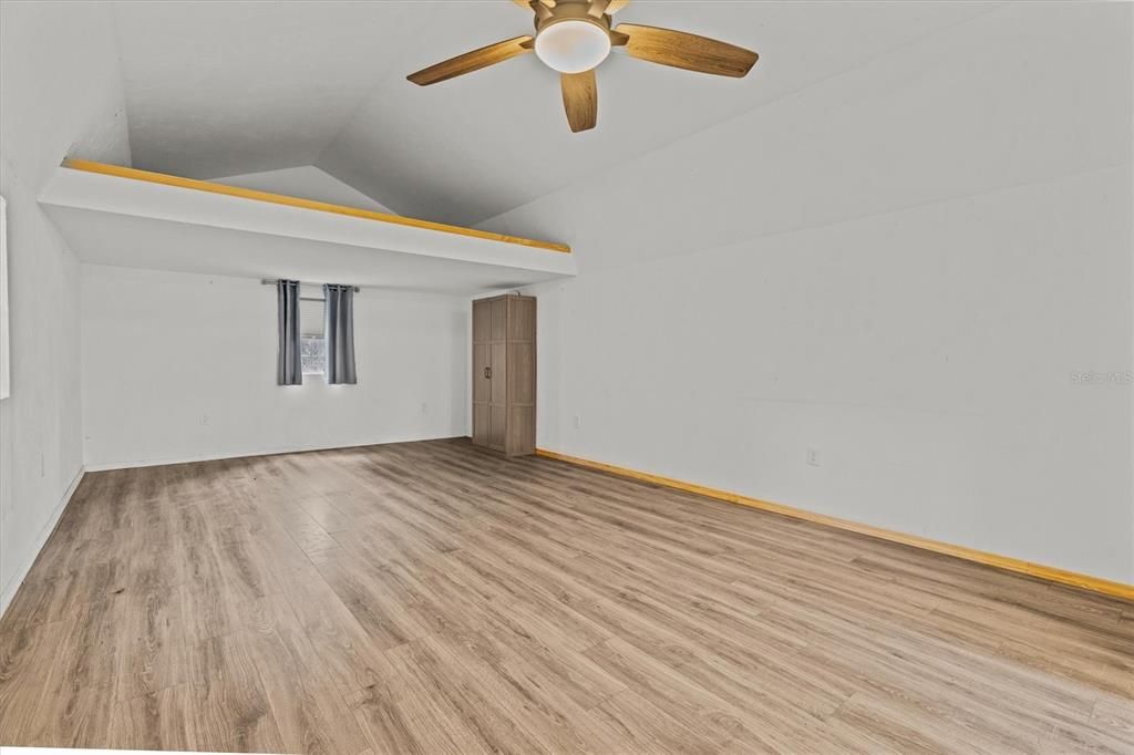 На продажу: $799,998 (5 спален, 4 ванн, 2938 Квадратных фут)