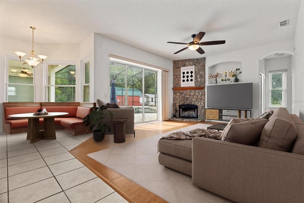 На продажу: $799,998 (5 спален, 4 ванн, 2938 Квадратных фут)