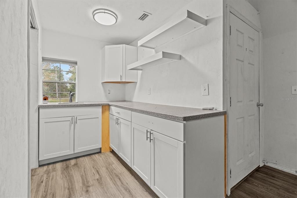 На продажу: $799,998 (5 спален, 4 ванн, 2938 Квадратных фут)