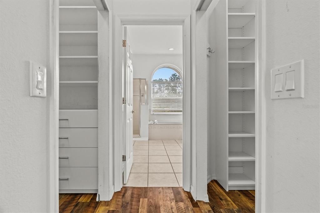 На продажу: $799,998 (5 спален, 4 ванн, 2938 Квадратных фут)