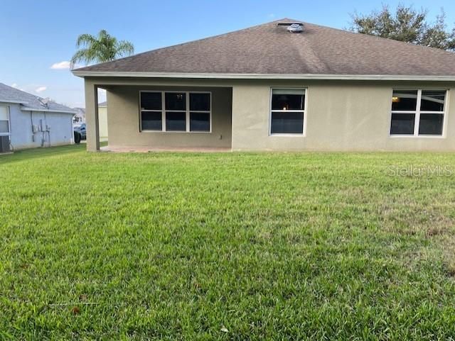 出租: $2,700 (4 贝兹, 3 浴室, 2205 平方英尺)