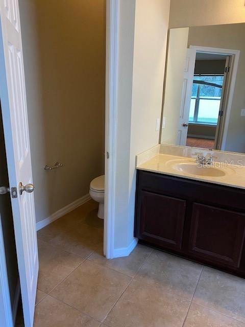 出租: $2,700 (4 贝兹, 3 浴室, 2205 平方英尺)