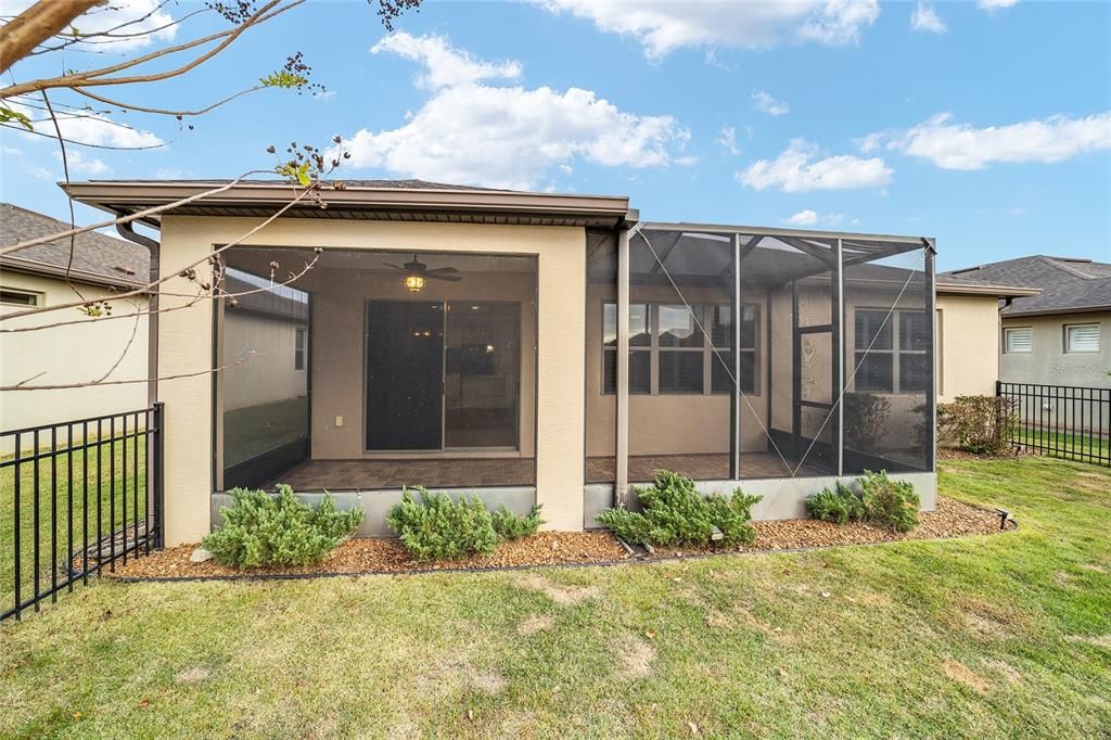 待售: $389,900 (2 贝兹, 2 浴室, 1676 平方英尺)