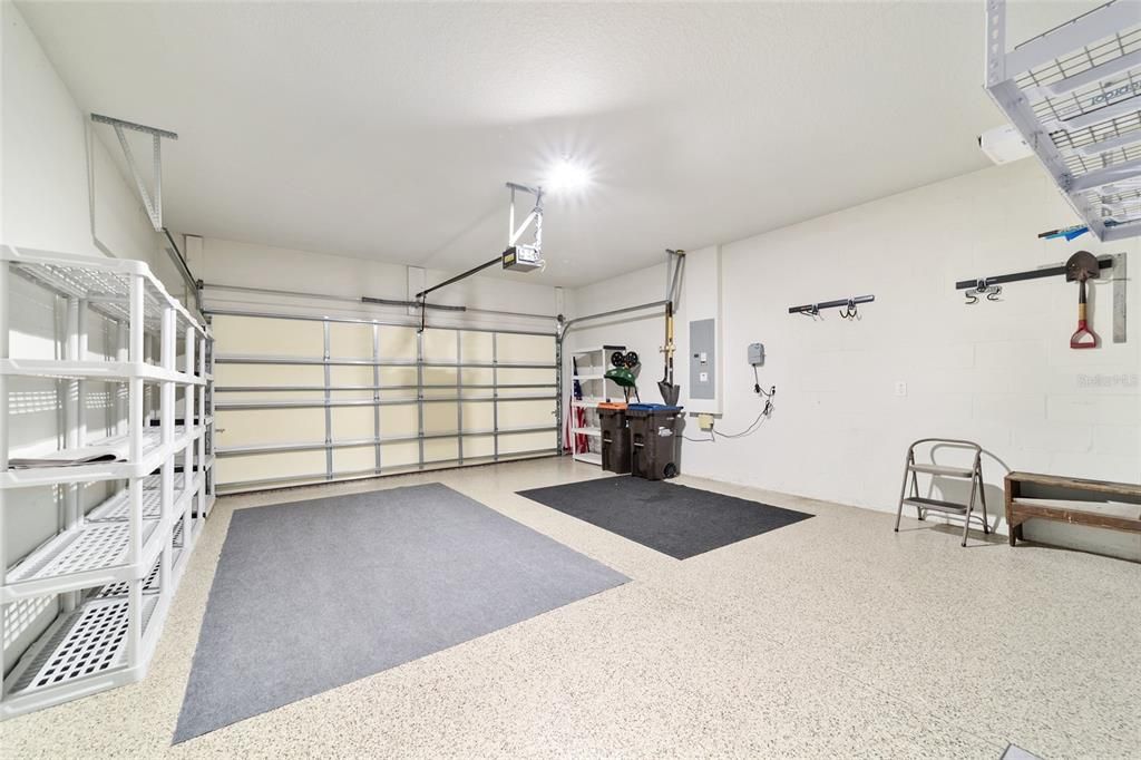 待售: $389,900 (2 贝兹, 2 浴室, 1676 平方英尺)