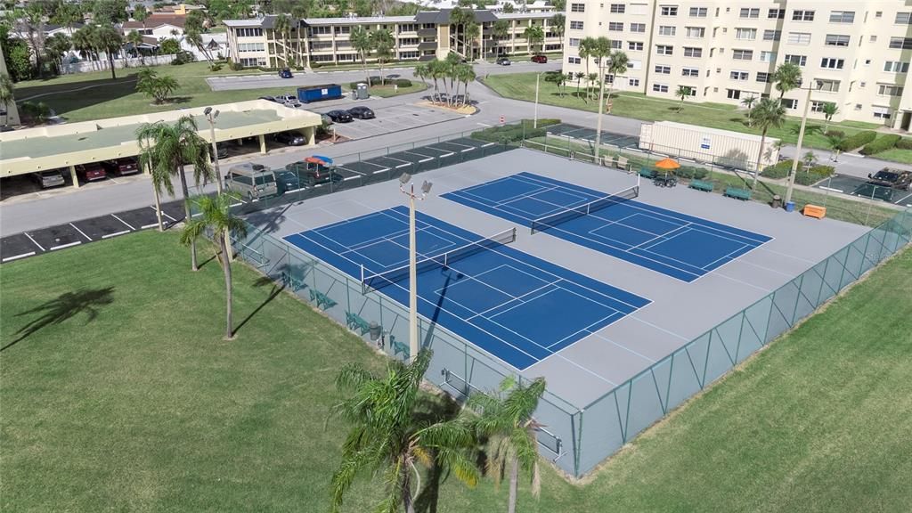 出租: $2,500 (2 贝兹, 2 浴室, 1050 平方英尺)