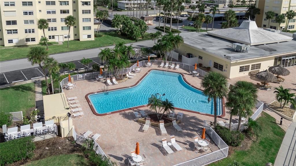 出租: $2,500 (2 贝兹, 2 浴室, 1050 平方英尺)