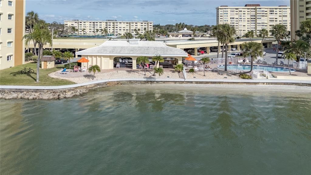 出租: $2,500 (2 贝兹, 2 浴室, 1050 平方英尺)