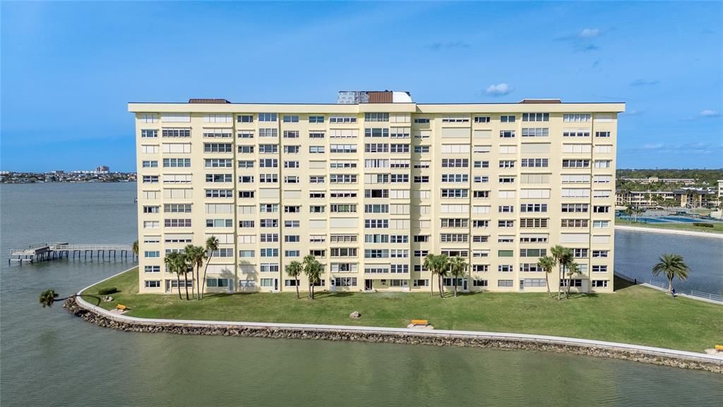 出租: $2,500 (2 贝兹, 2 浴室, 1050 平方英尺)