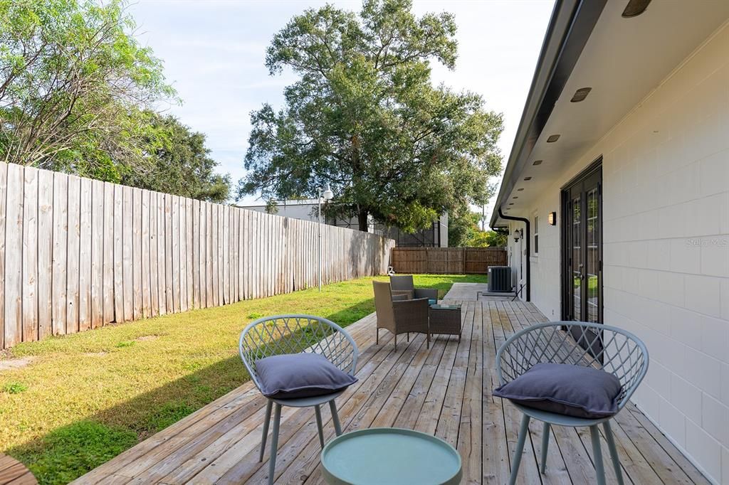 En Venta: $468,900 (3 camas, 2 baños, 1629 Pies cuadrados)