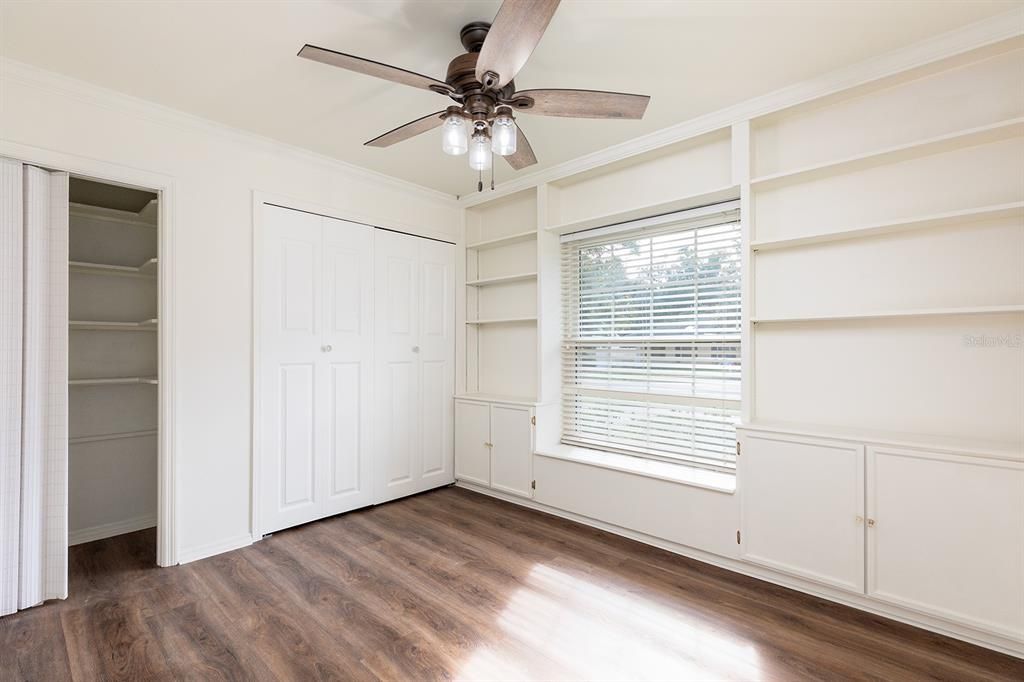 En Venta: $468,900 (3 camas, 2 baños, 1629 Pies cuadrados)