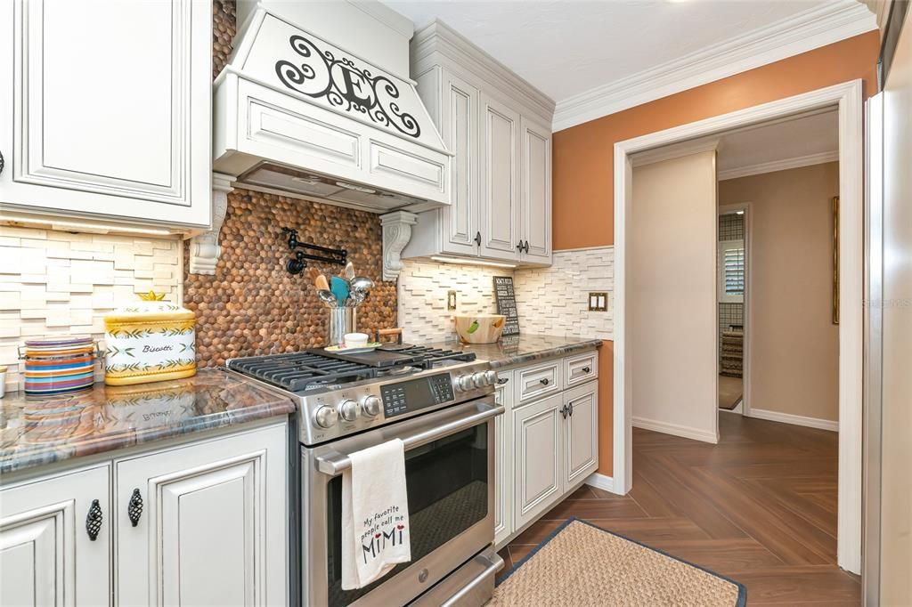 На продажу: $750,000 (4 спален, 4 ванн, 3023 Квадратных фут)