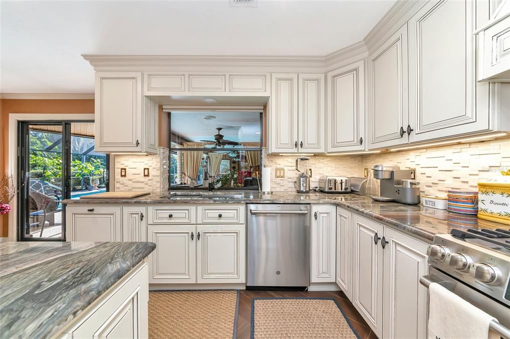 На продажу: $750,000 (4 спален, 4 ванн, 3023 Квадратных фут)