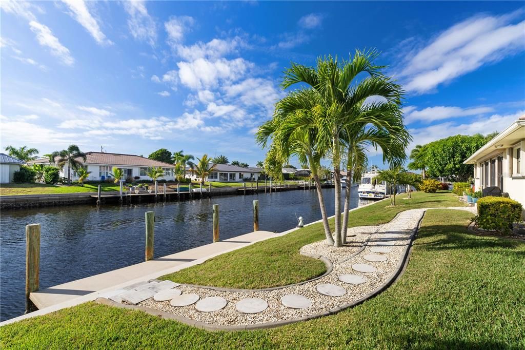 На продажу: $636,000 (3 спален, 2 ванн, 2469 Квадратных фут)