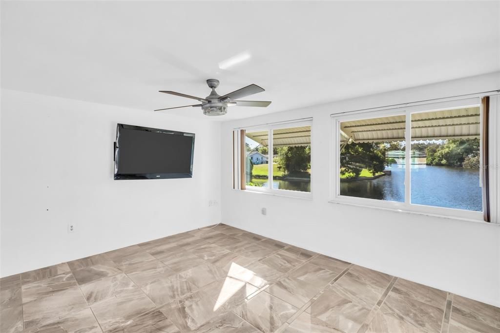 待售: $315,000 (2 贝兹, 2 浴室, 1312 平方英尺)