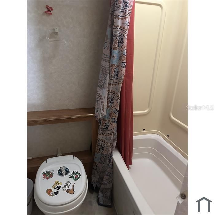 В аренду: $900 (1 спален, 1 ванн, 900 Квадратных фут)