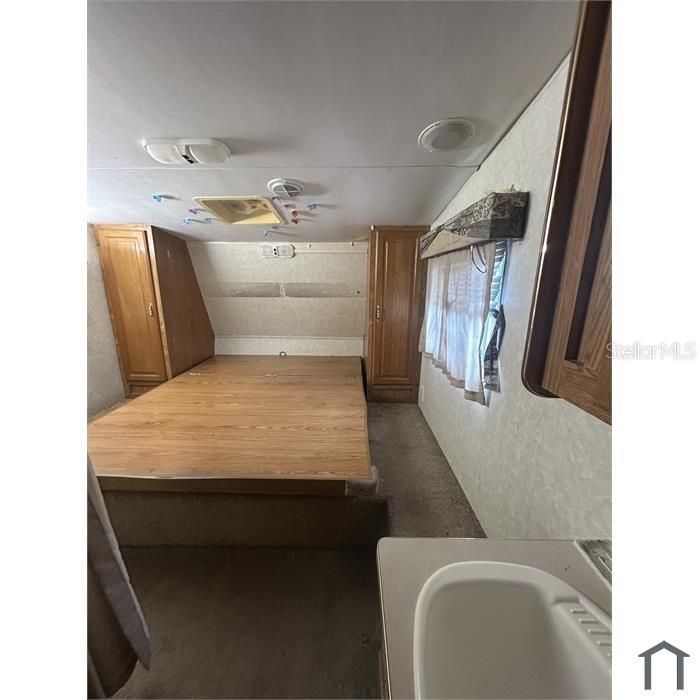 В аренду: $900 (1 спален, 1 ванн, 900 Квадратных фут)