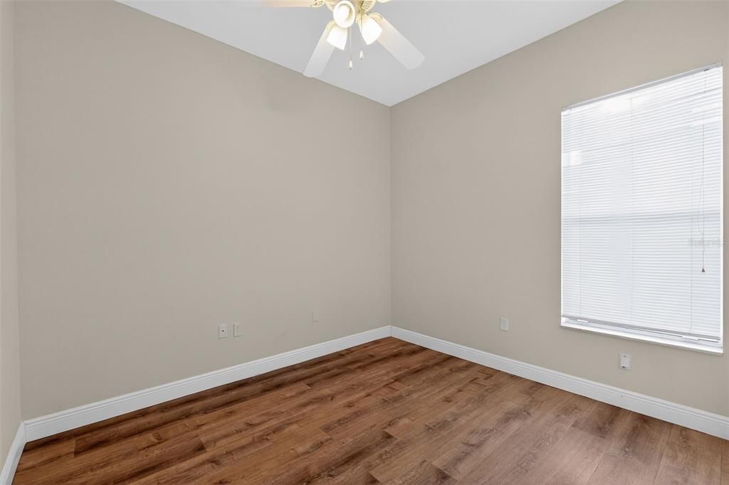 待售: $450,000 (4 贝兹, 3 浴室, 2124 平方英尺)